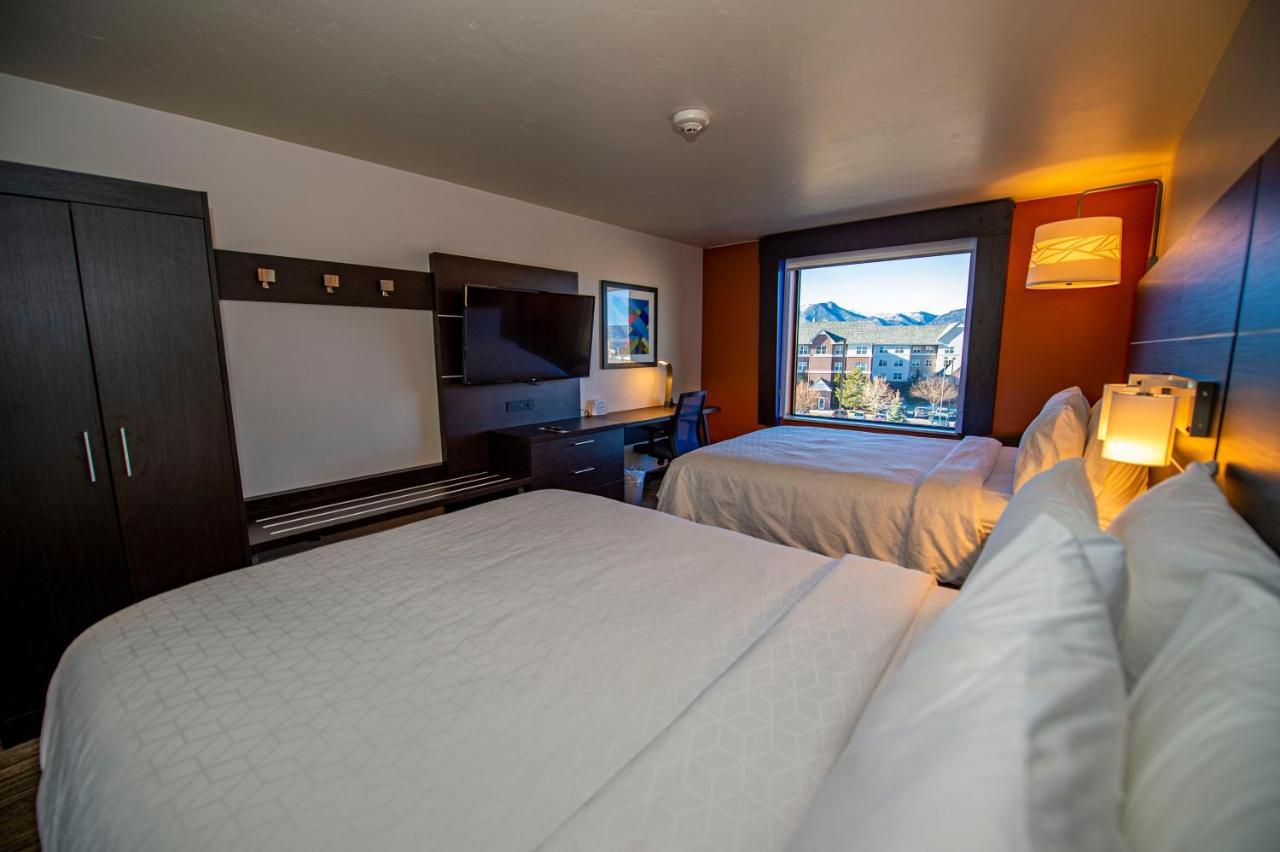 Holiday Inn Express & Suites - Colorado Springs Afa Northgate By Ihg Eksteriør billede