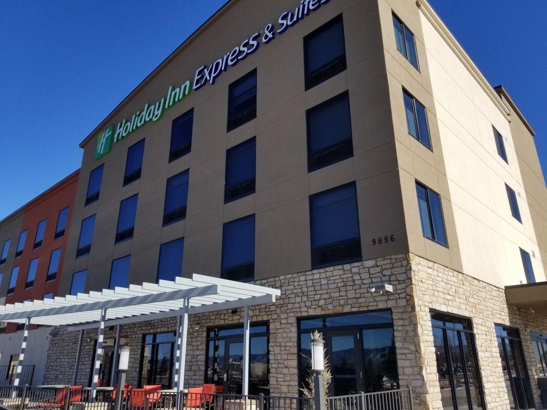 Holiday Inn Express & Suites - Colorado Springs Afa Northgate By Ihg Eksteriør billede