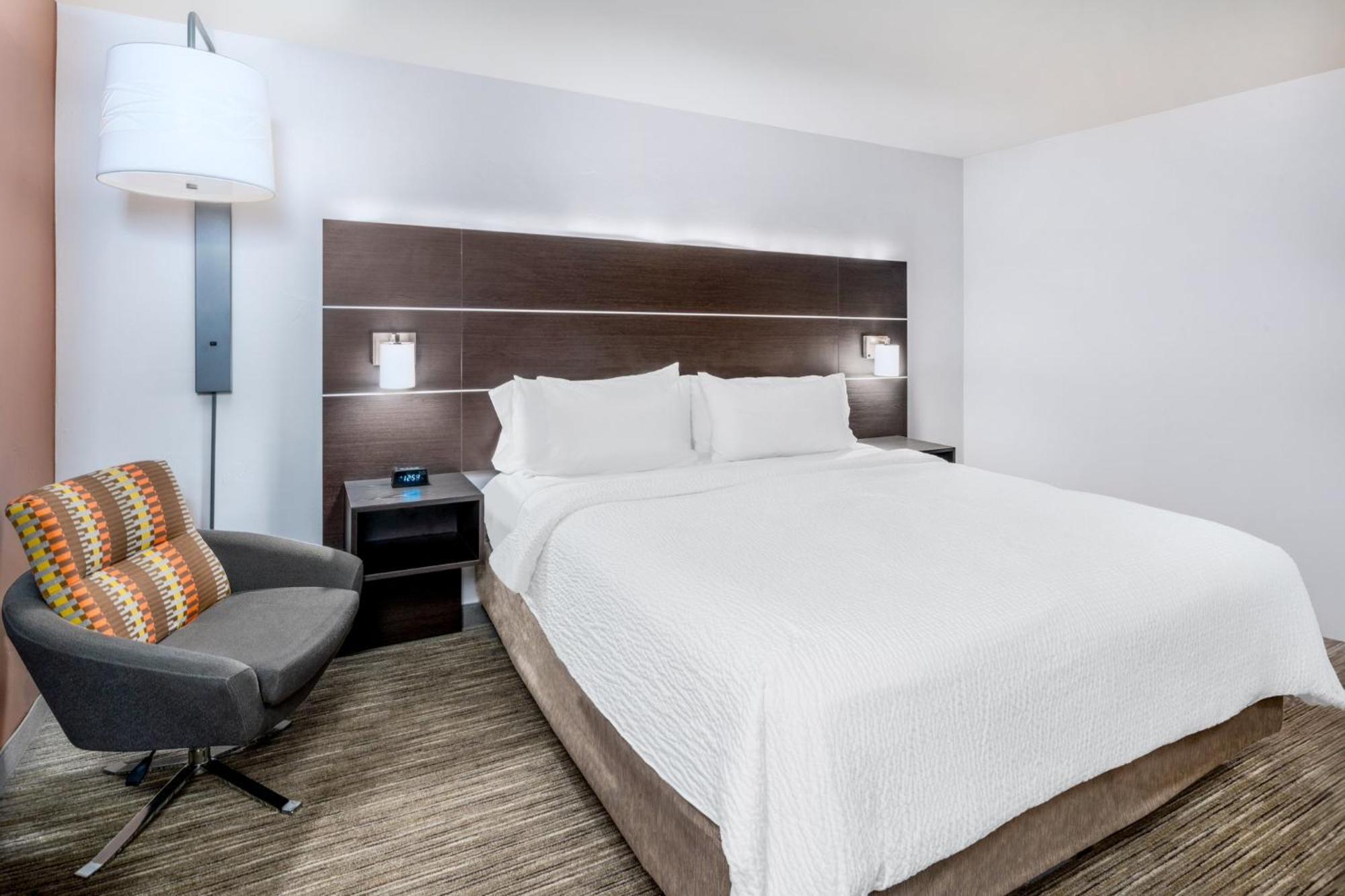 Holiday Inn Express & Suites - Colorado Springs Afa Northgate By Ihg Eksteriør billede