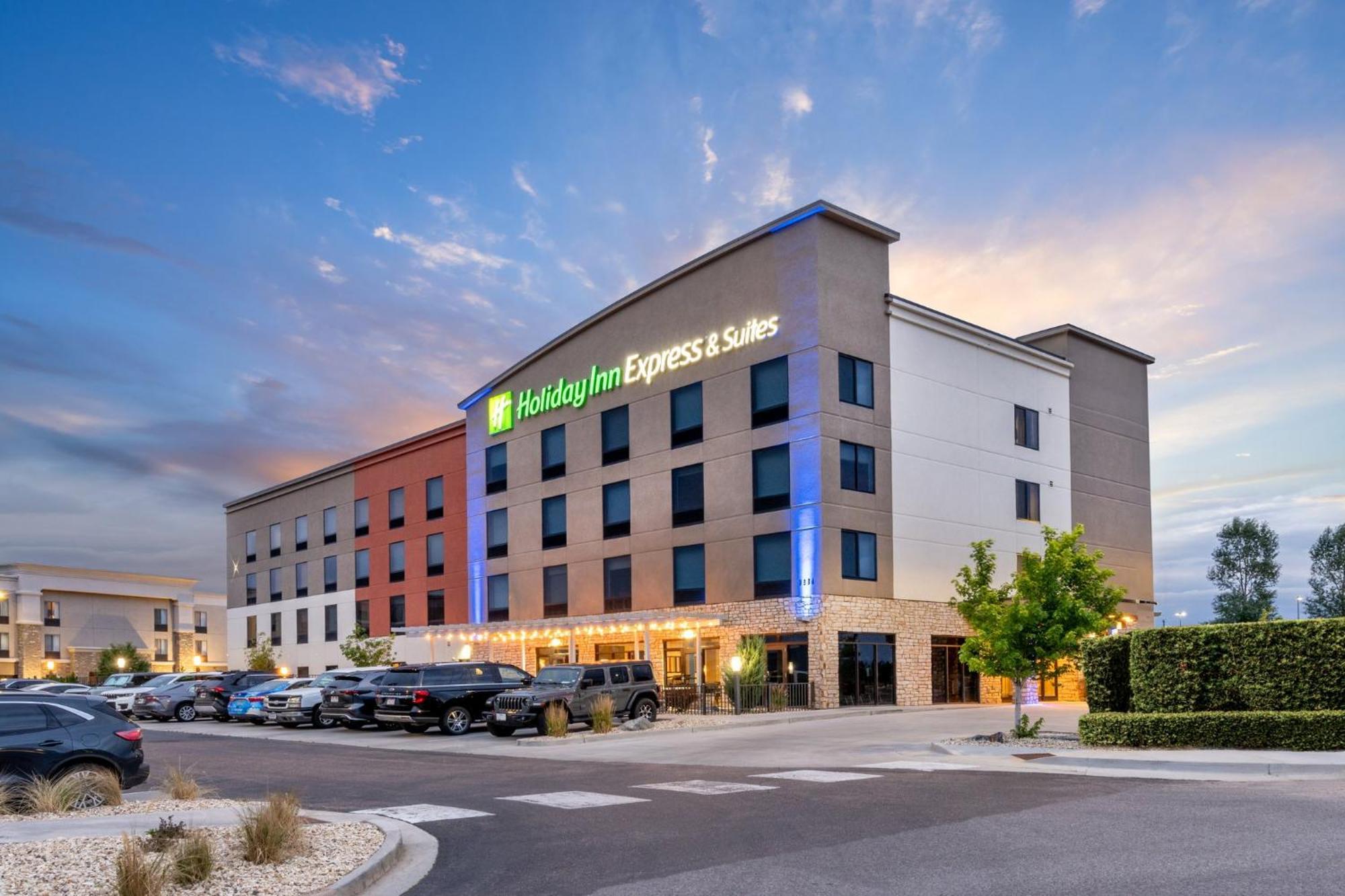 Holiday Inn Express & Suites - Colorado Springs Afa Northgate By Ihg Eksteriør billede