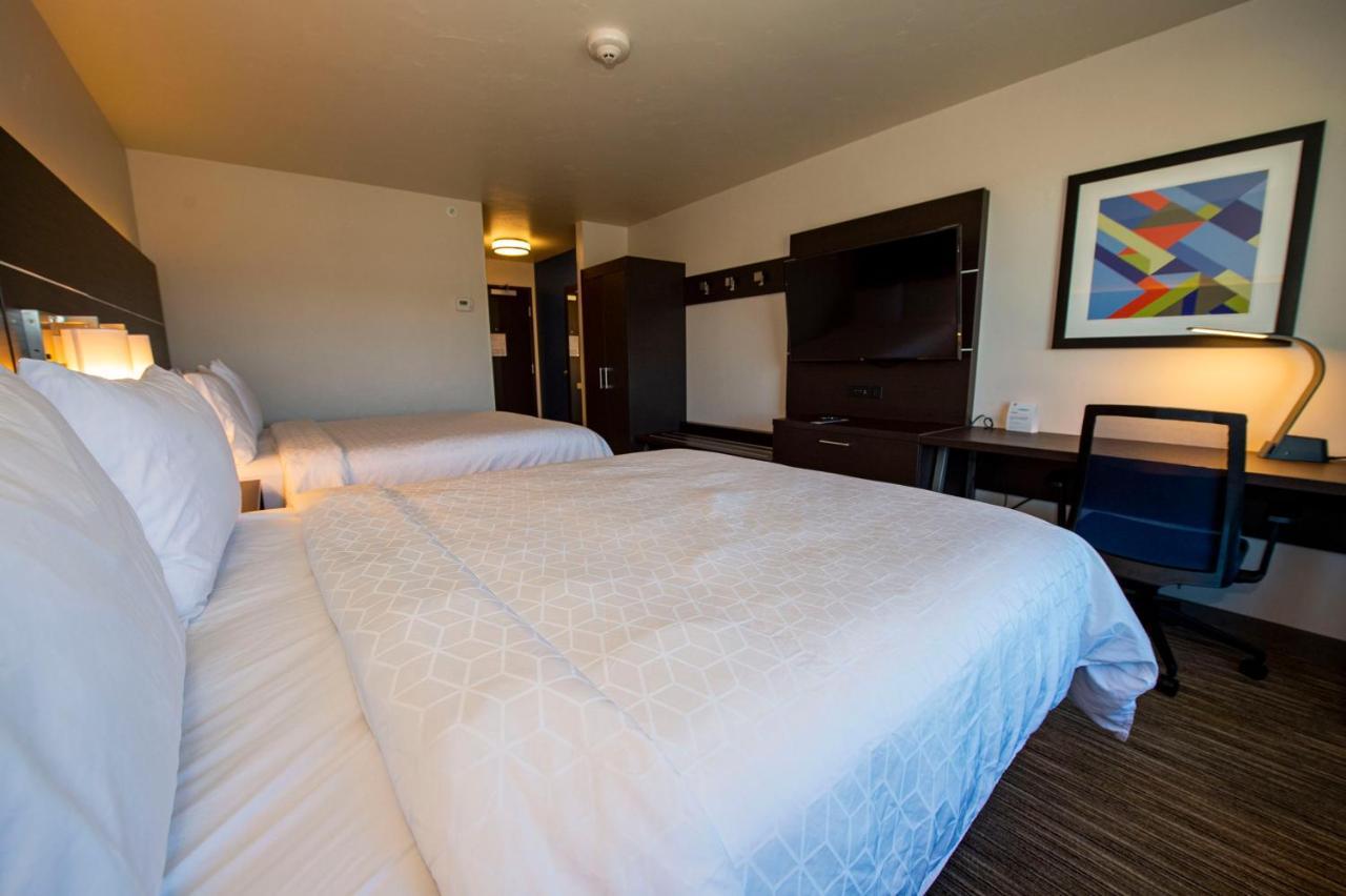 Holiday Inn Express & Suites - Colorado Springs Afa Northgate By Ihg Værelse billede