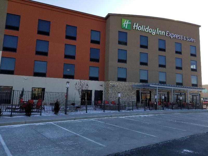 Holiday Inn Express & Suites - Colorado Springs Afa Northgate By Ihg Eksteriør billede